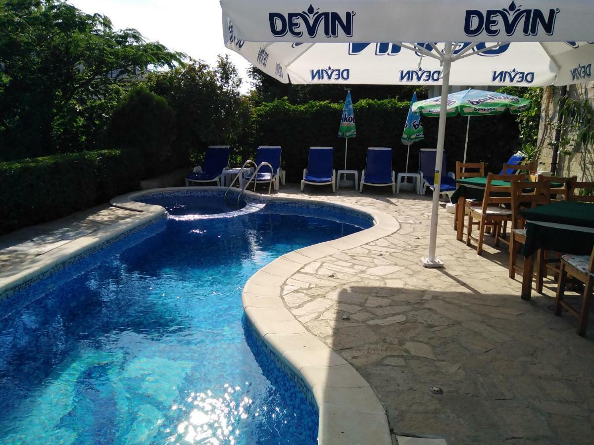 Hotel Sea Vista Sveti Vlas Exterior photo